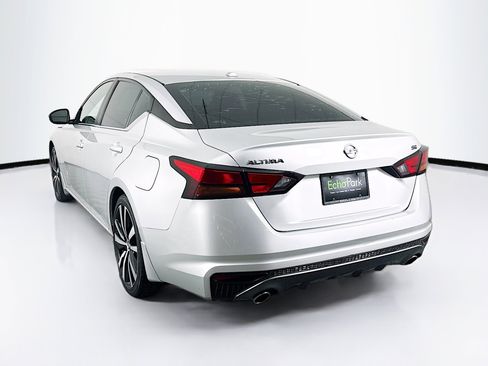 Used 2019 Nissan Altima 2.5 SR w/ SR Premium Package image 5