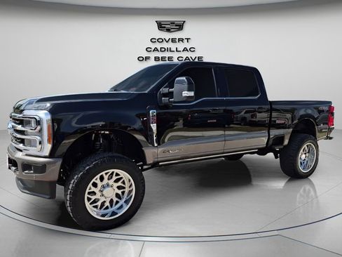 Used 2023 Ford F250 King Ranch image 4