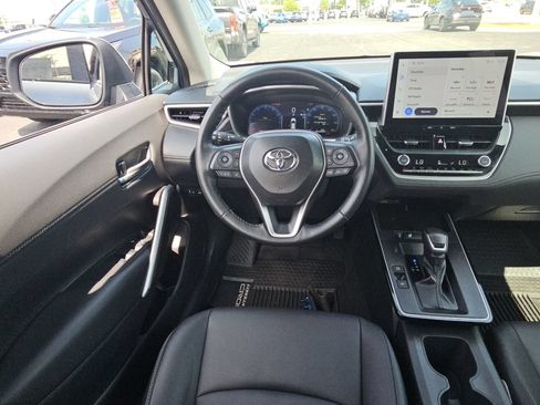 Certified 2026 Toyota Corolla Cross XLE AWD/4WD image 9