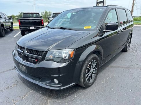 Used 2018 Dodge Grand Caravan GT FWD image 9
