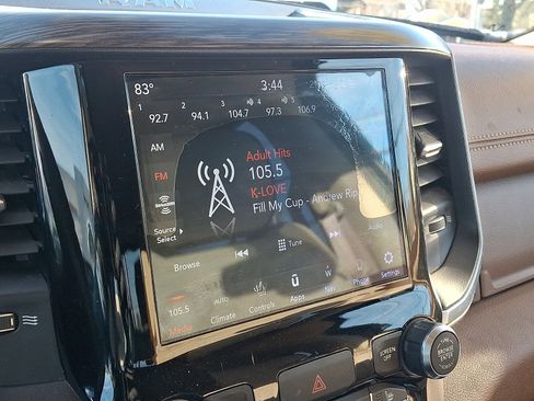 Used 2020 RAM 1500 Laramie image 19