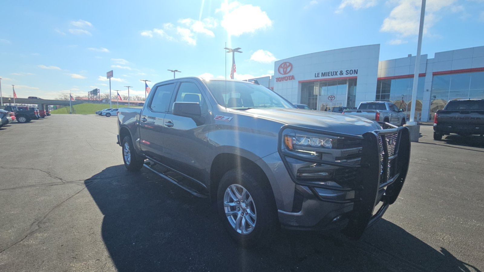 Used 2021 Chevrolet Silverado 1500 RST AWD/4WD image 1