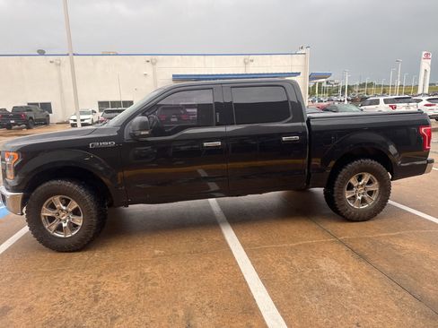 Used 2015 Ford F150 XLT w/ Equipment Group 302A Luxury RWD image 3
