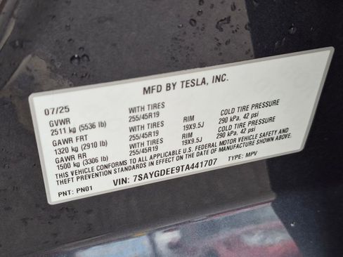 Used 2026 Tesla Model Y AWD image 15