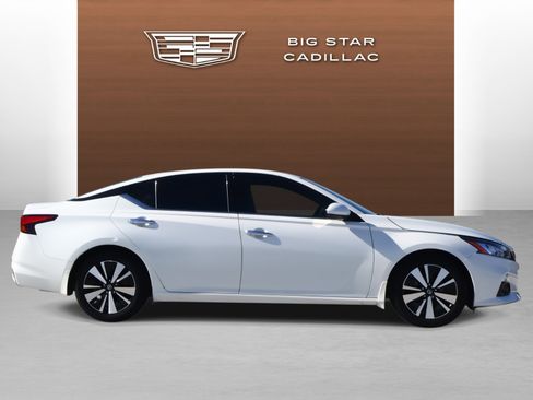 Used 2021 Nissan Altima 2.5 SL image 6