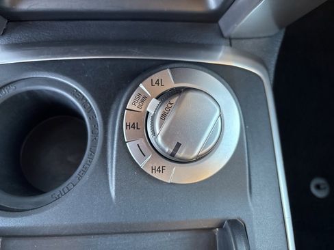 Used 2021 Toyota 4Runner Limited image 22