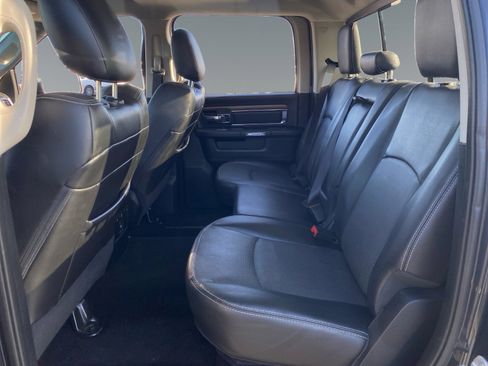 Used 2015 RAM 2500 Laramie image 13