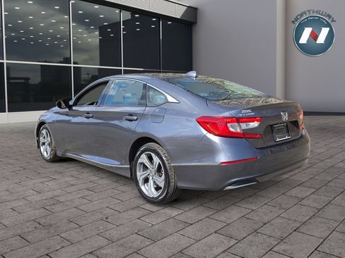 Used 2018 Honda Accord EX image 3