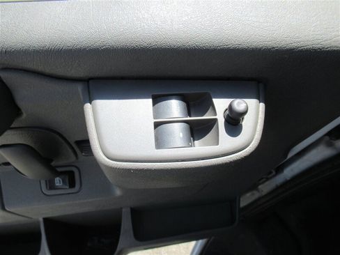 Used 2021 GMC Savana 3500 Extended w/ Power Convenience Package image 22