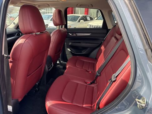 Used 2023 MAZDA CX-5 Carbon Edition image 16