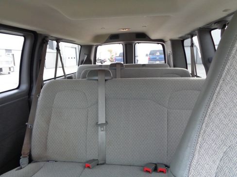 Used 2017 Chevrolet Express 2500 LS image 17