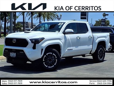 Used 2025 Toyota Tacoma TRD Sport RWD image 1