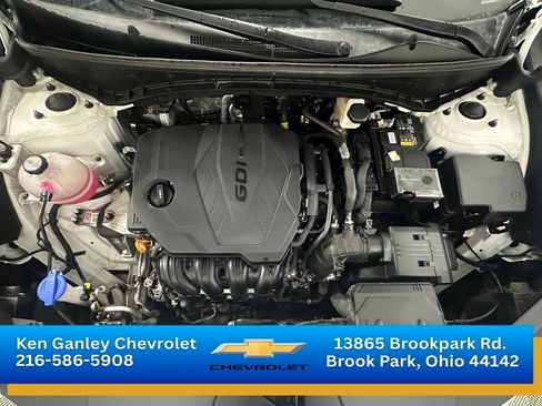Used 2024 Hyundai Santa Cruz SE AWD/4WD image 25