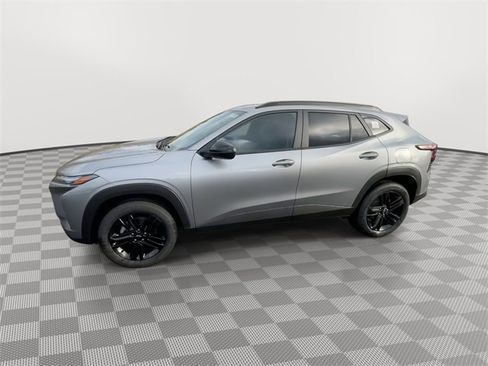 New 2026 Chevrolet Trax ACTIV w/ Sunroof Package image 4