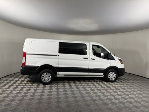 Used 2024 Ford Transit 250 Low Roof w/ Exterior Upgrade Package RWD image 7
