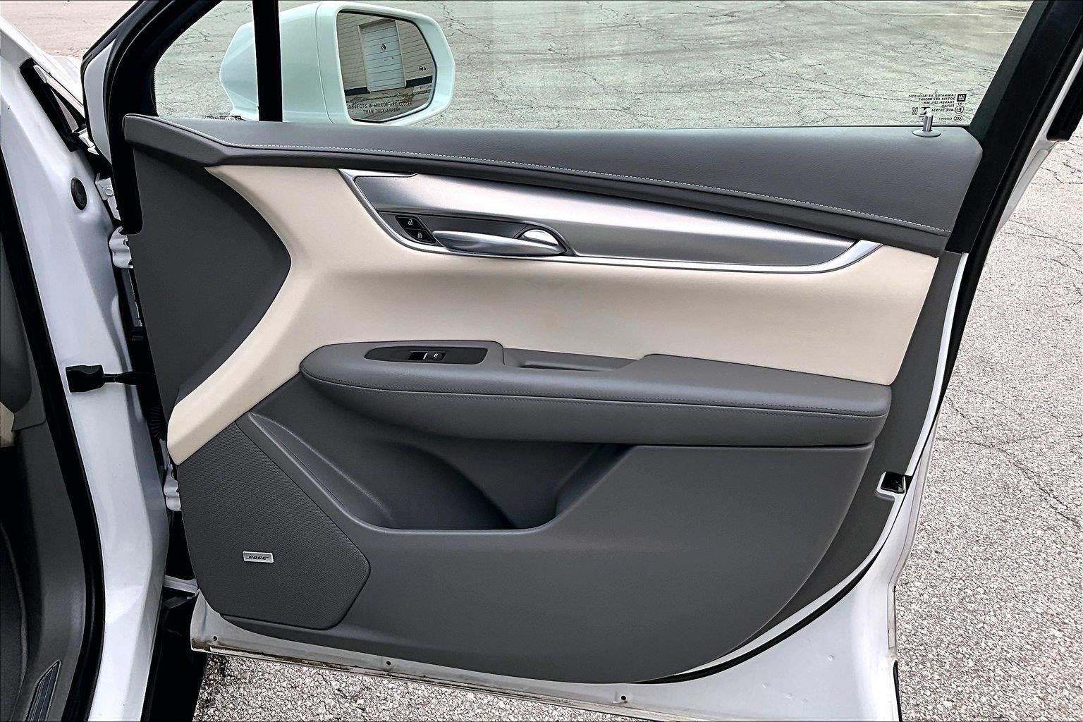 Used 2020 Cadillac XT5 Premium Luxury AWD/4WD image 26