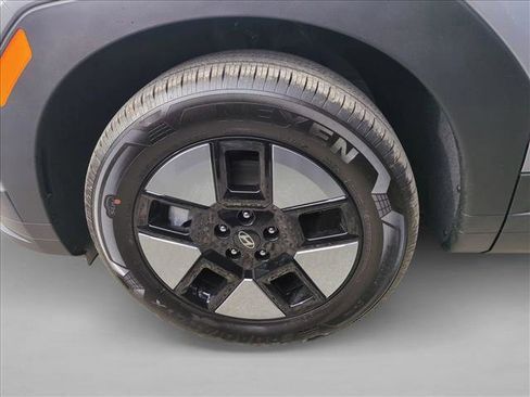 New 2026 Hyundai Santa Fe SEL FWD image 22