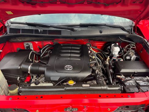 Used 2012 Toyota Tundra 4x4 Double Cab w/ Tow Pkg image 22