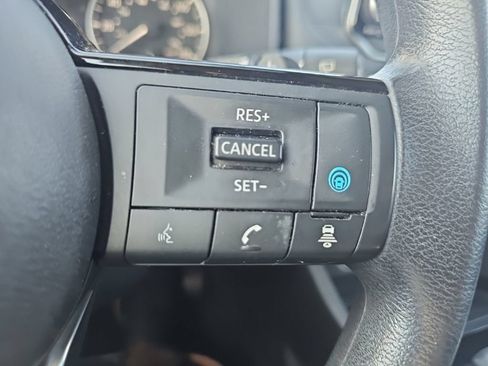Used 2023 Nissan Rogue SV FWD image 37