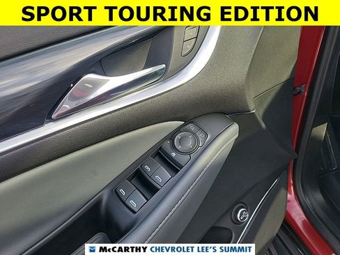 Used 2023 Buick Enclave Essence w/ Experience Buick Package image 29