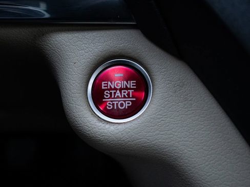 Used 2017 Acura MDX SH-AWD w/ Technology Package image 29