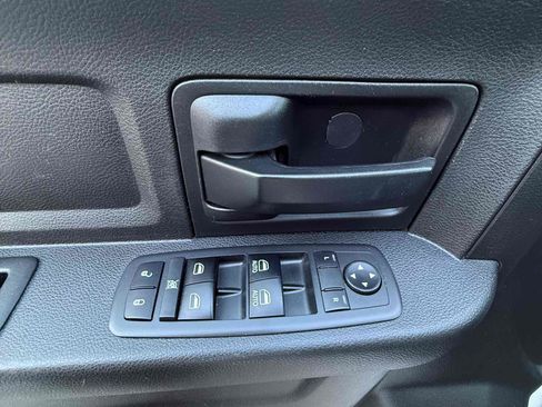 Used 2017 RAM 1500 Tradesman w/ Protection Group image 31