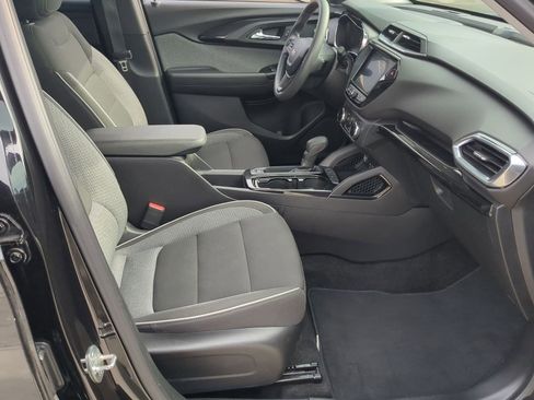 Used 2021 Chevrolet TrailBlazer LT w/ Convenience Package image 26