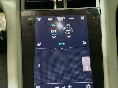 New 2025 Porsche Taycan Turbo GT image 13