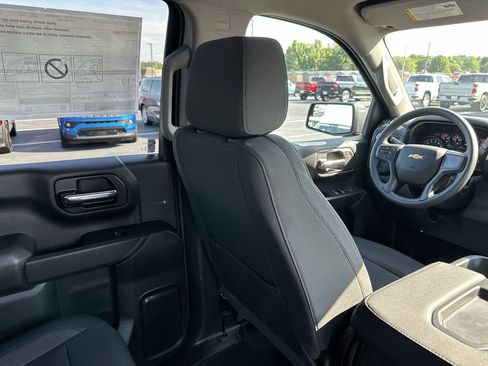 New 2026 Chevrolet Silverado 1500 Custom w/ Turbomax Blackout Package AWD/4WD image 15