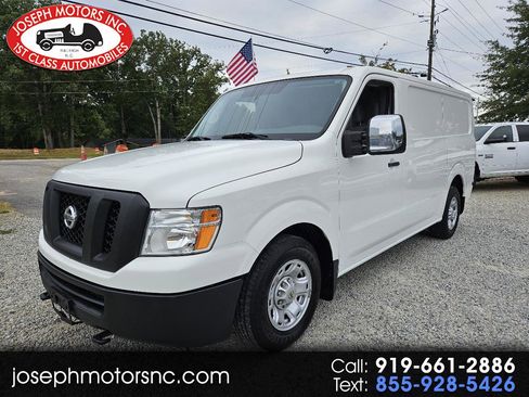 Used 2019 Nissan NV 2500 SV image 1