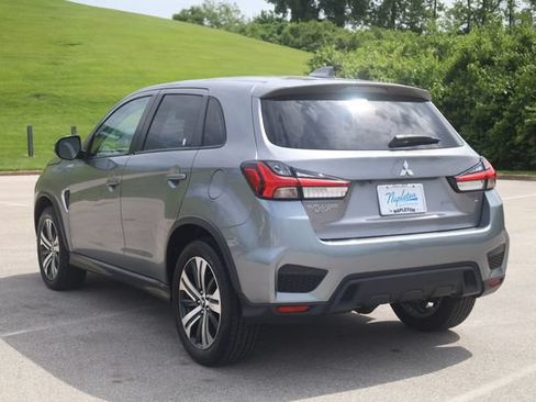 Used 2021 Mitsubishi Outlander Sport SE FWD image 6
