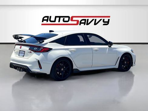 Used 2025 Honda Civic Type R image 7