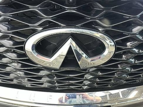 Used 2024 INFINITI QX60 Luxe AWD/4WD image 8