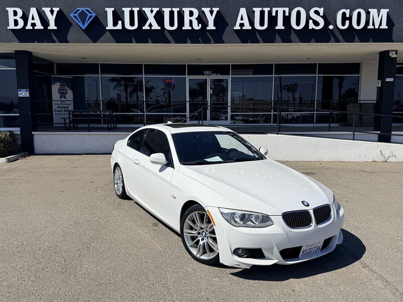 Used 2013 BMW 335i Coupe RWD image 1