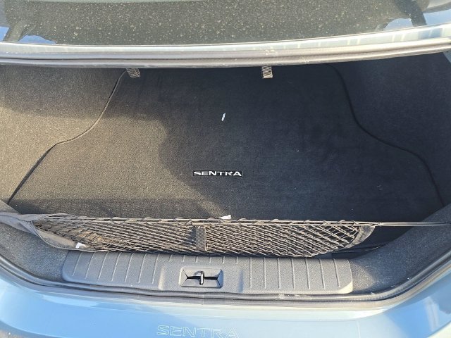 Used 2025 Nissan Sentra SV w/ Trunk Package FWD image 2