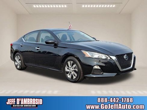 Used 2020 Nissan Altima 2.5 S FWD image 1