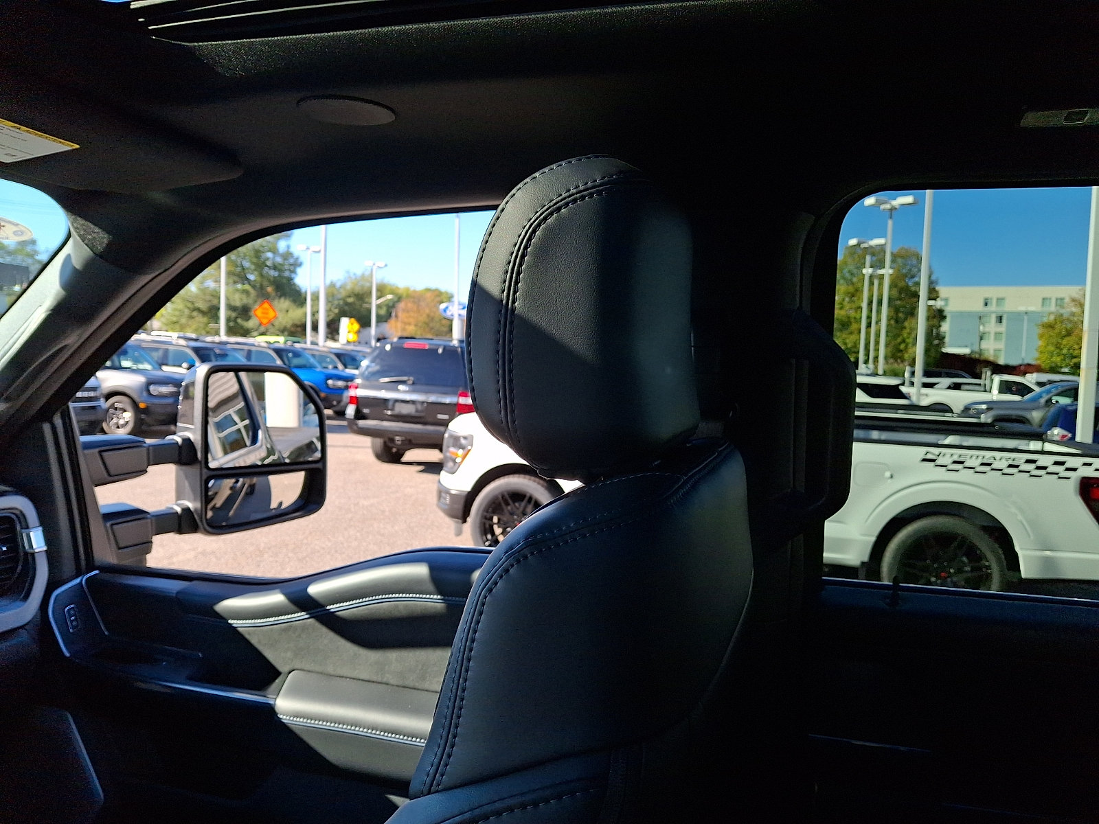 Certified 2027 Ford F450 Platinum AWD/4WD image 16