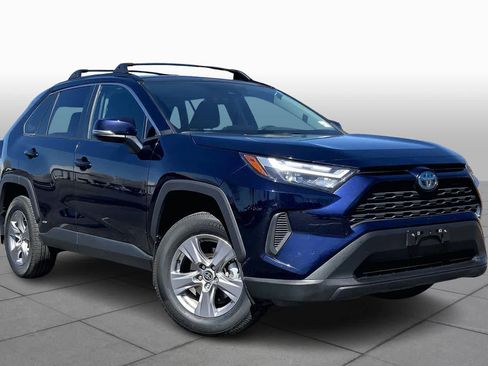 Certified 2024 Toyota RAV4 XLE w/ Convenience Package image 2