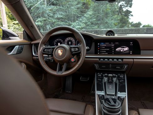 Certified 2025 Porsche 911 Carrera S RWD image 45
