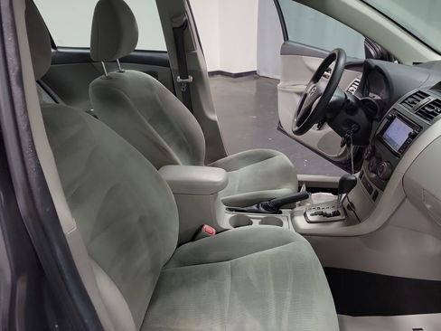 Used 2012 Toyota Corolla LE image 21