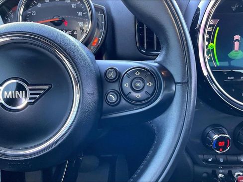 Used 2021 MINI Cooper Countryman image 11
