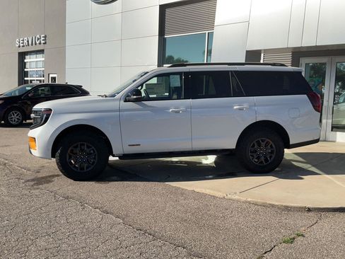 New 2025 Ford Expedition Tremor image 3