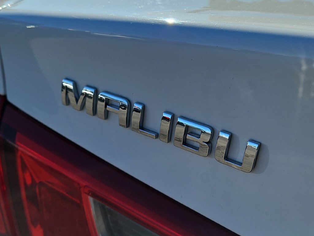 Used 2024 Chevrolet Malibu LT FWD image 8