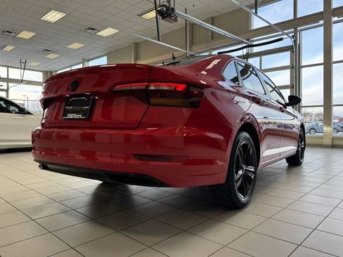 Used 2019 Volkswagen Jetta R-Line w/ R-Line Cold Weather Package image 71