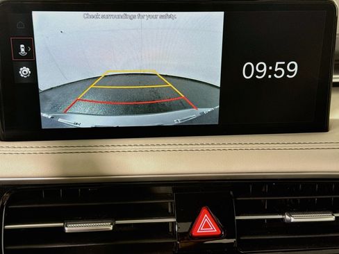 Used 2025 Genesis G70 2.5T RWD image 19