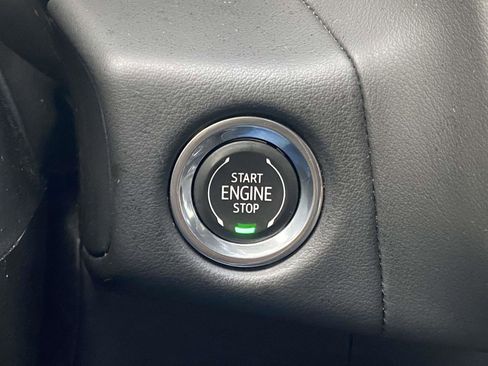 Used 2023 Chevrolet Tahoe Premier image 24