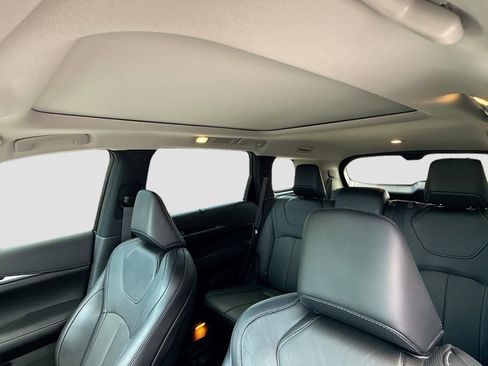 Used 2023 INFINITI QX60 Sensory w/ Vision Package AWD/4WD image 28