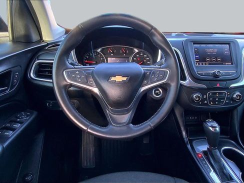 Used 2020 Chevrolet Equinox LT FWD image 6