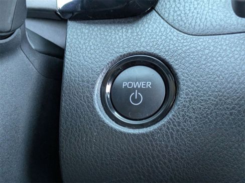 Used 2025 Toyota Camry LE image 24