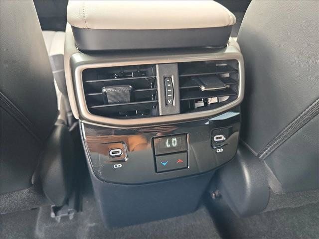 Used 2023 Lexus RX 350 Premium Plus w/ Cold Area Package FWD image 17